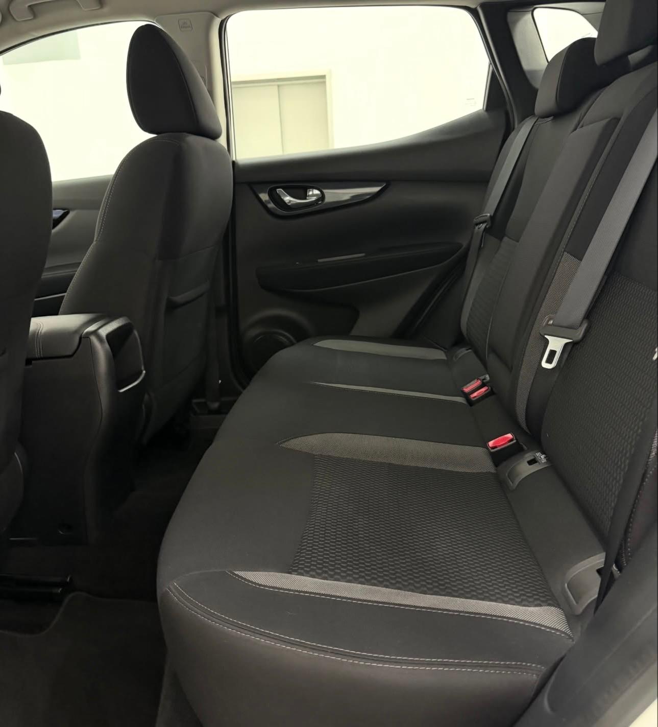 5709d1c1-6aaa-4149-ace7-8c5706c8798b