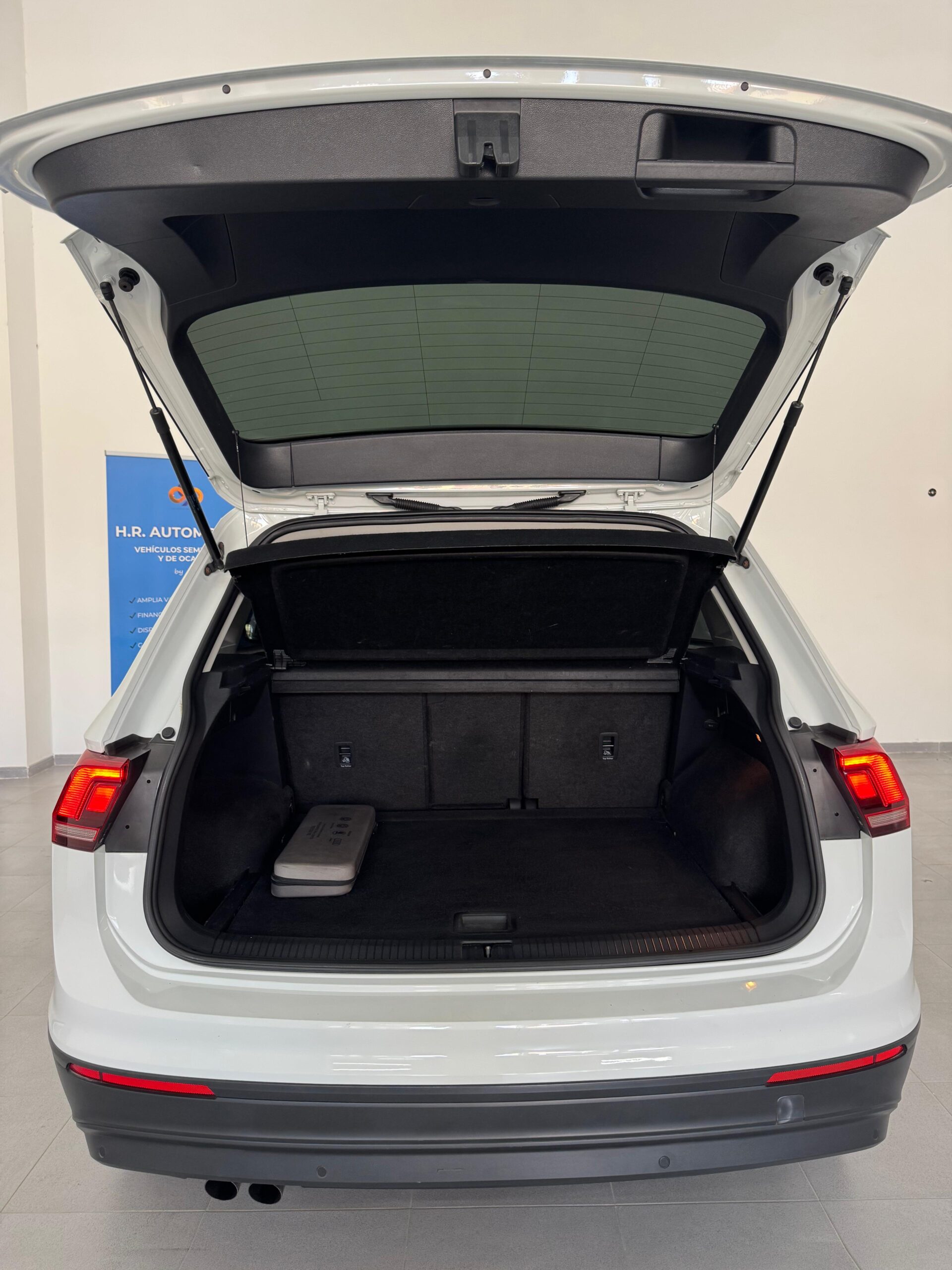 f27a7f7e-8ca1-435a-b58a-2c98b274dbe7